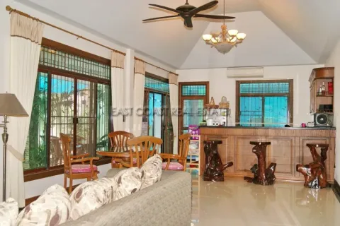 Haus in Pattaya, Thailand 3 Schlafzimmer № 213842 - Foto 11