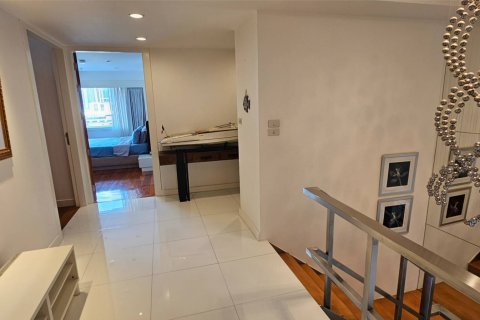 Кондоминиум с 3 спальнями в Клонг Тоэй, Бангкок, Таиланд № 123814 - фото 17