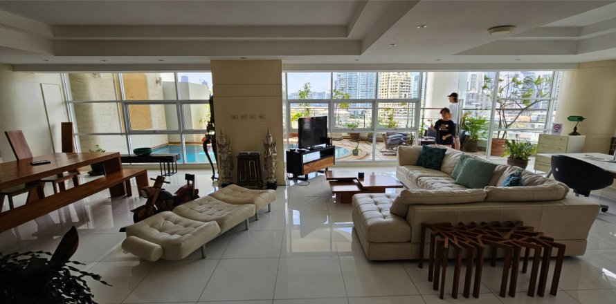 Кондоминиум с 3 спальнями в Клонг Тоэй, Бангкок, Таиланд № 123814