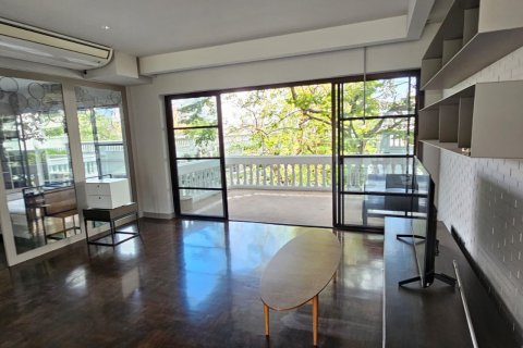 Кондоминиум с 2 спальнями в Ваттхане, Бангкок, Таиланд № 123815 - фото 1