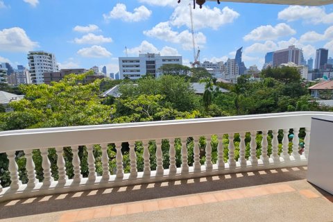 Кондоминиум с 2 спальнями в Ваттхане, Бангкок, Таиланд № 123815 - фото 10