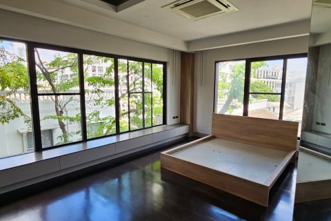 Кондоминиум с 2 спальнями в Ваттхане, Бангкок, Таиланд № 123815 - фото 7