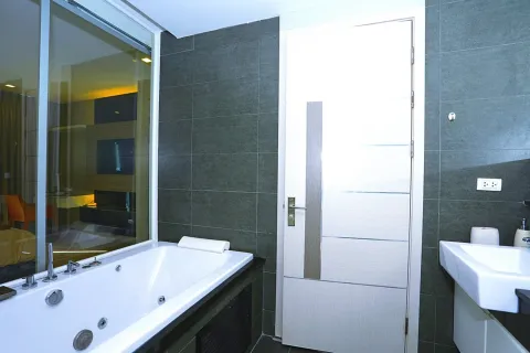 Apartment in Pattaya, Thailand 3 bedrooms № 80168 - photo 26
