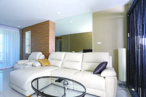 Apartment in Pattaya, Thailand 3 bedrooms № 80168 - photo 6