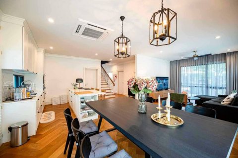 House in Prawet, Bangkok, Thailand 4 bedrooms № 104471 - photo 6