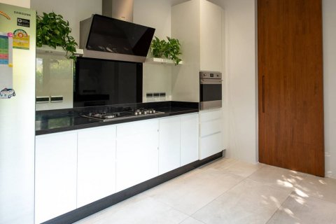 Villa in Hua Hin, Thailand 4 bedrooms № 120482 - photo 6