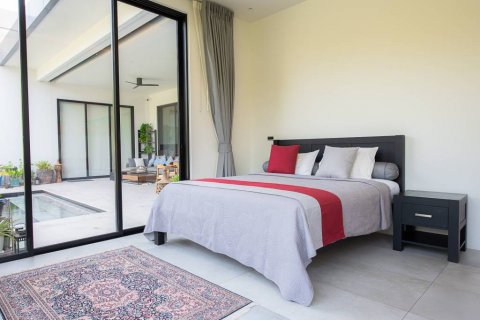 Villa in Hua Hin, Thailand 4 bedrooms № 120482 - photo 9