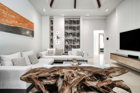 Вилла на Пляже Лаян, Таиланд с 4 комнатами  № 70948 - фото 10