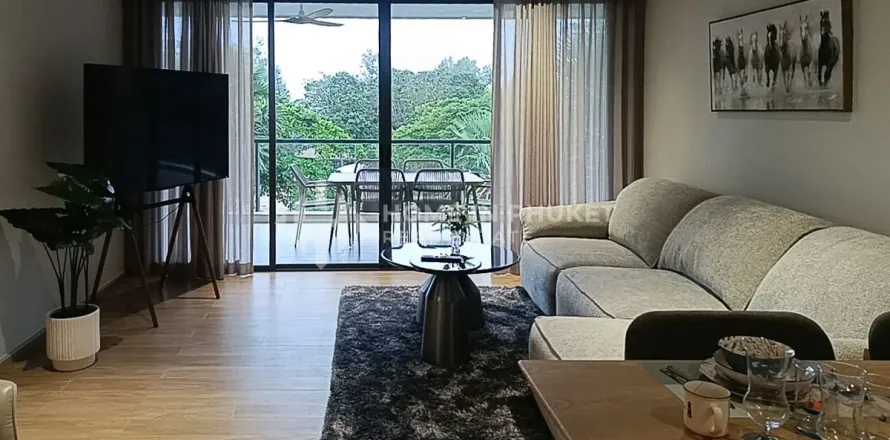 Condo in Phuket, Thailand, 3 bedrooms  № 131483