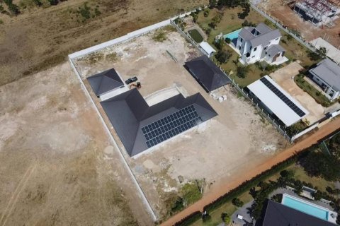 Villa in Pran Buri, Thailand 6 bedrooms № 119385 - photo 5