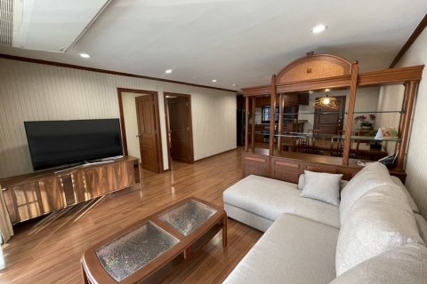 Кондоминиум с 2 спальнями в Бангкоке, Таиланд № 101918 - фото 1