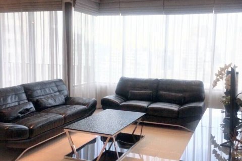 Condo à Bangkok, Thaïlande, 2 chambres № 101913 - photo 1