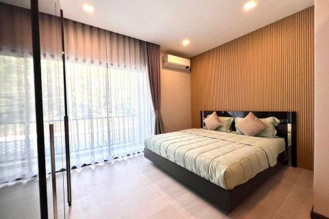 Villa in Phuket, Thailand 3 bedrooms № 142637 - photo 7