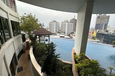 Студия в кондо в Ваттхане, Бангкок, Таиланд № 142634 - фото 15