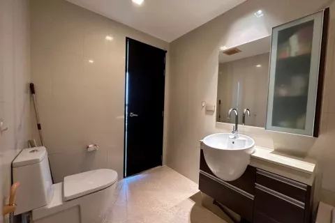 Студия в кондо в Ваттхане, Бангкок, Таиланд № 142634 - фото 13