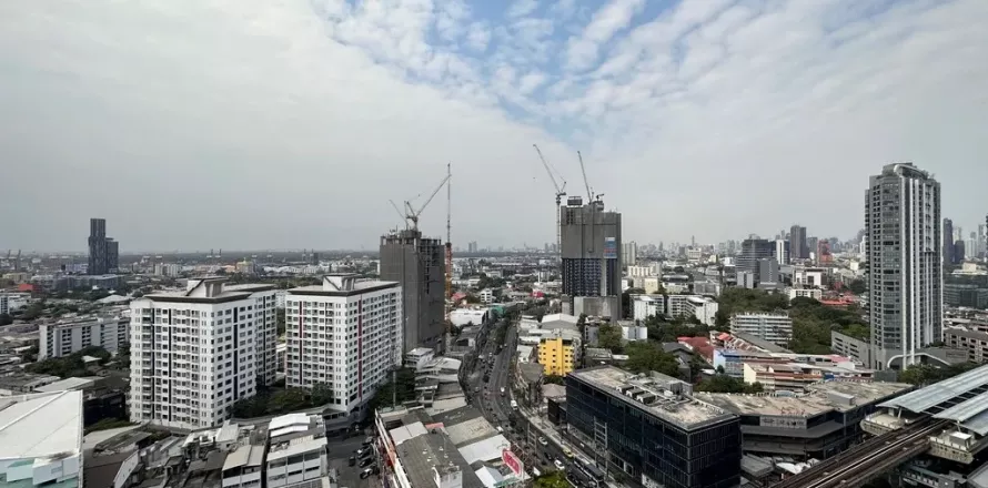 Студия в кондо в Ваттхане, Бангкок, Таиланд № 142634