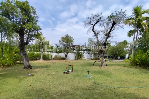 House on Nai Harn Beach, Thailand 6 bedrooms № 131475 - photo 26