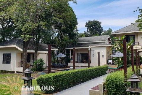 Вилла в Раваи, Таиланд с 4 спальнями  № 124251 - фото 8