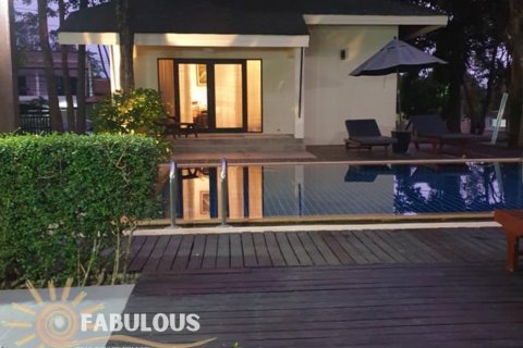 Вилла в Раваи, Таиланд с 4 спальнями  № 124251 - фото 10