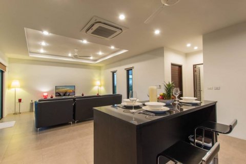 Villa in Rawai, Thailand 3 bedrooms № 85946 - photo 7