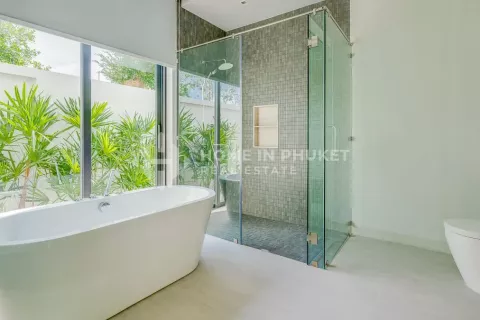 House in Phuket, Thailand 3 bedrooms № 130882 - photo 15