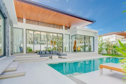 House in Phuket, Thailand 3 bedrooms № 130882 - photo 24