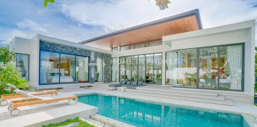 House in Phuket, Thailand 3 bedrooms № 130882