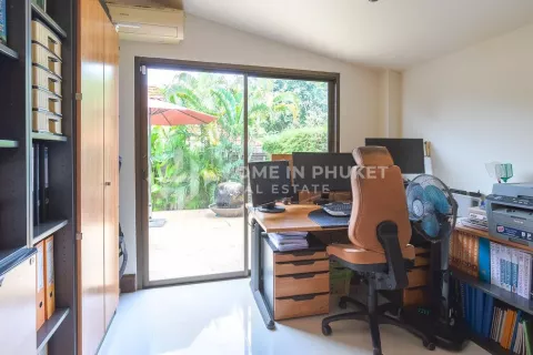 House in Phuket, Thailand 3 bedrooms № 130881 - photo 22