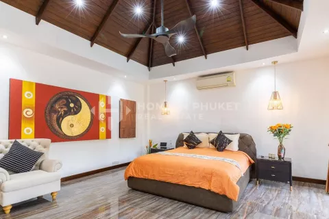 House in Phuket, Thailand 3 bedrooms № 130881 - photo 9