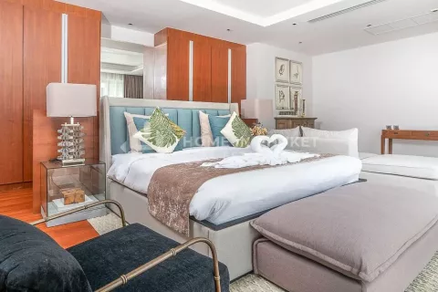 House in Phuket, Thailand 3 bedrooms № 130879 - photo 13