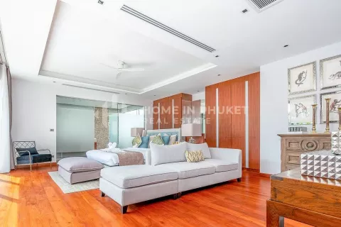 House in Phuket, Thailand 3 bedrooms № 130879 - photo 12