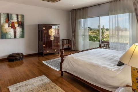 Вилла в Чиангмае, Таиланд с 5 спальнями  № 102977 - фото 13