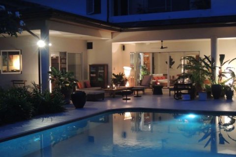 Вилла в Чиангмае, Таиланд с 5 спальнями  № 102977 - фото 24