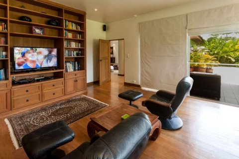 Вилла в Чиангмае, Таиланд с 5 спальнями  № 102977 - фото 10