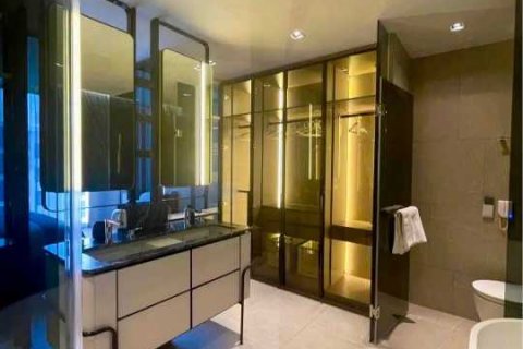 Condo in Watthana, Bangkok, Thailand, 2 bedrooms  № 125744 - photo 11