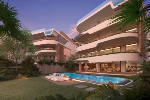 Condo in Bang Tao, Thailand, 4 bedrooms № 124073 - photo 10