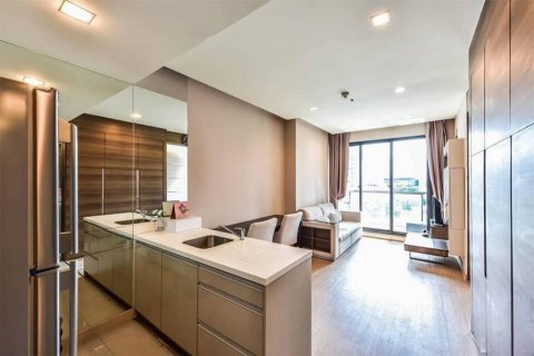 Condo in Bangkok, Thailand, 1 bedroom № 86223 - photo 4
