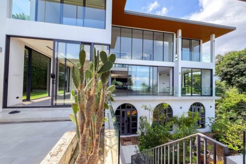 Вилла в Самуи, Таиланд с 4 спальнями  № 124693 - фото 2