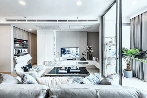 Penthouse in Khlong Toei, Bangkok, Thailand 3 bedrooms № 104490 - photo 8