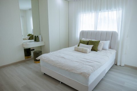 Maison à Chon Buri, Thaïlande 5 chambres № 133106 - photo 17