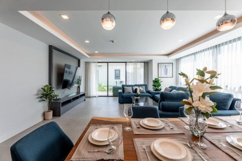 Condo in Pattaya, Thailand, 3 bedrooms  № 133110 - photo 5