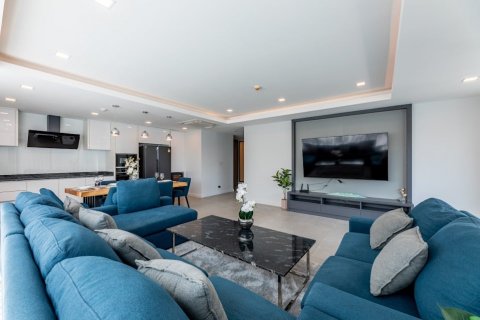 Condo in Pattaya, Thailand, 3 bedrooms  № 133110 - photo 4