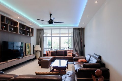 Кондоминиум с 3 спальнями в Паттайе, Таиланд № 133109 - фото 3