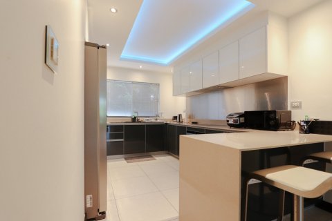 Кондоминиум с 3 спальнями в Паттайе, Таиланд № 133109 - фото 15