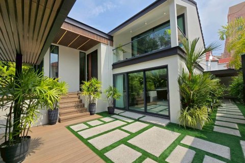 Maison à Pattaya, Thaïlande 4 chambres № 133108 - photo 11