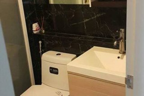 Кондоминиум с 1 спальней в Бангкоке, Таиланд № 144005 - фото 5