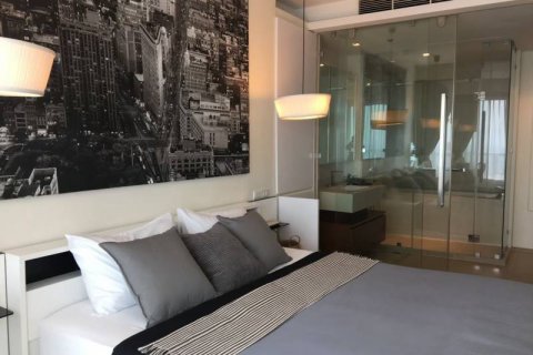 Кондоминиум с 1 спальней в Бангкоке, Таиланд № 144003 - фото 6