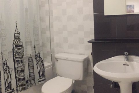 Кондоминиум с 2 спальнями в Бангкоке, Таиланд № 143989 - фото 7