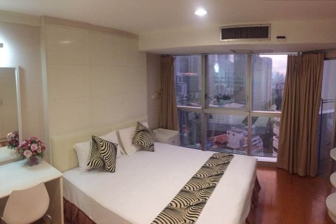 Кондоминиум с 2 спальнями в Бангкоке, Таиланд № 143989 - фото 6