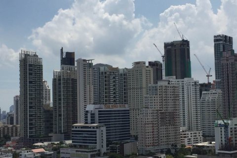 Кондоминиум с 2 спальнями в Бангкоке, Таиланд № 143989 - фото 8